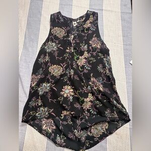 Let Me Be Notch-Neck Flowy Tank- Black Floral